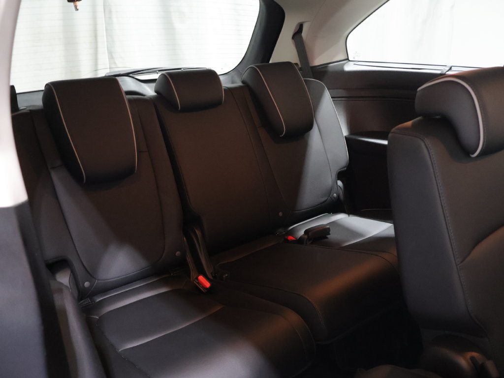 Used 2026 Honda Odyssey Touring image 20