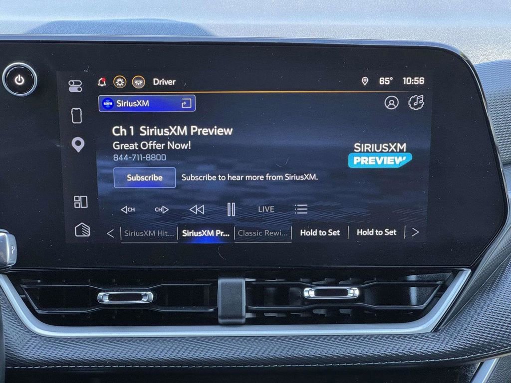 Used 2026 Chevrolet Equinox LT FWD image 4