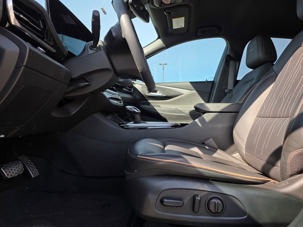 Used 2024 Buick Envista Avenir FWD image 11
