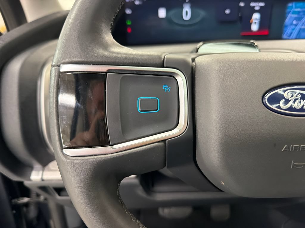 Certified 2025 Ford Expedition Max Active RWD image 23