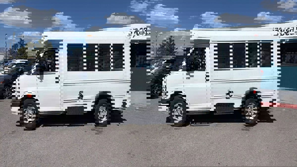 Used 2012 Chevrolet Express 3500 w/ School Bus Package image 8