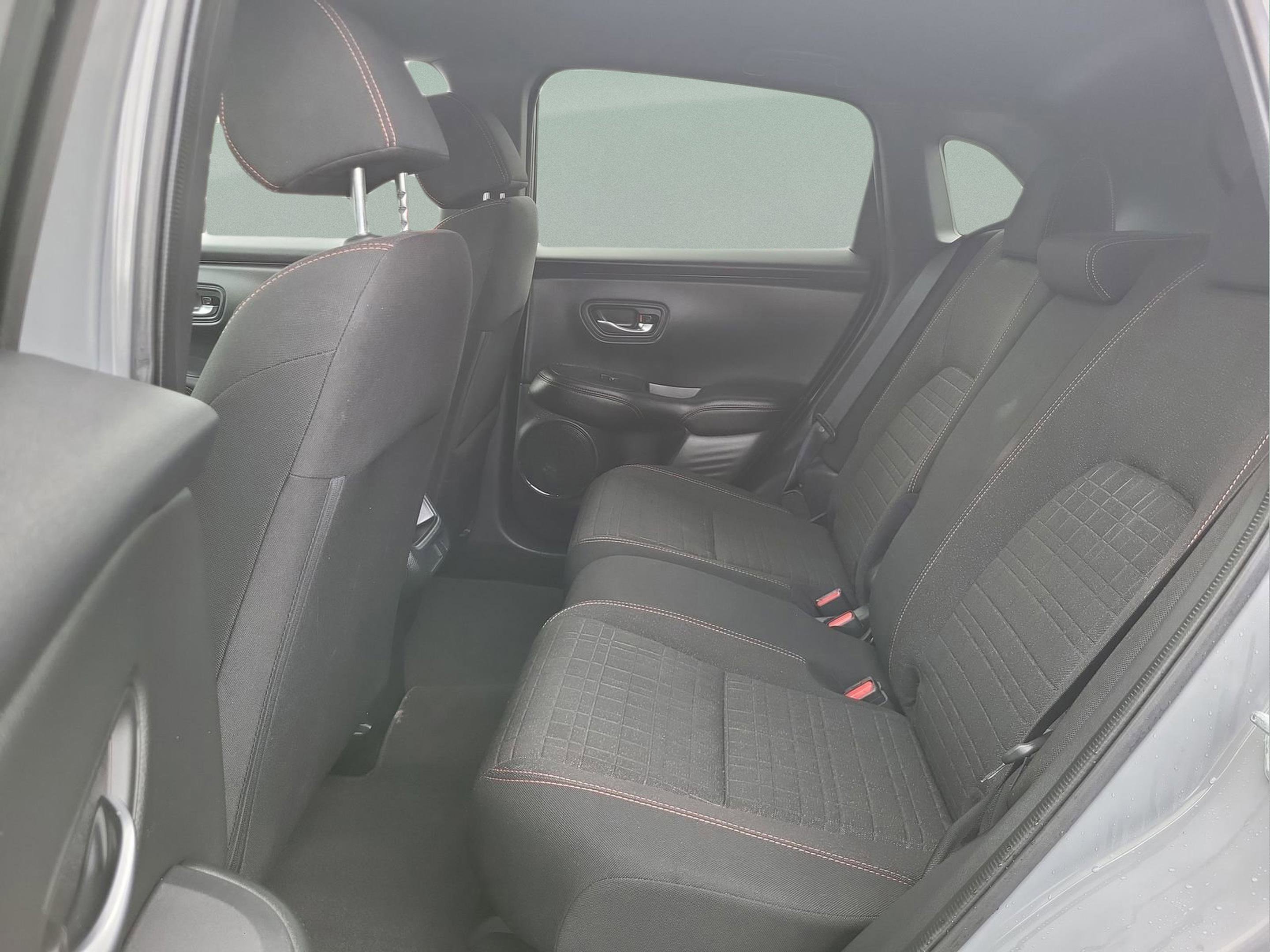 Certified 2025 Honda HR-V Sport image 17