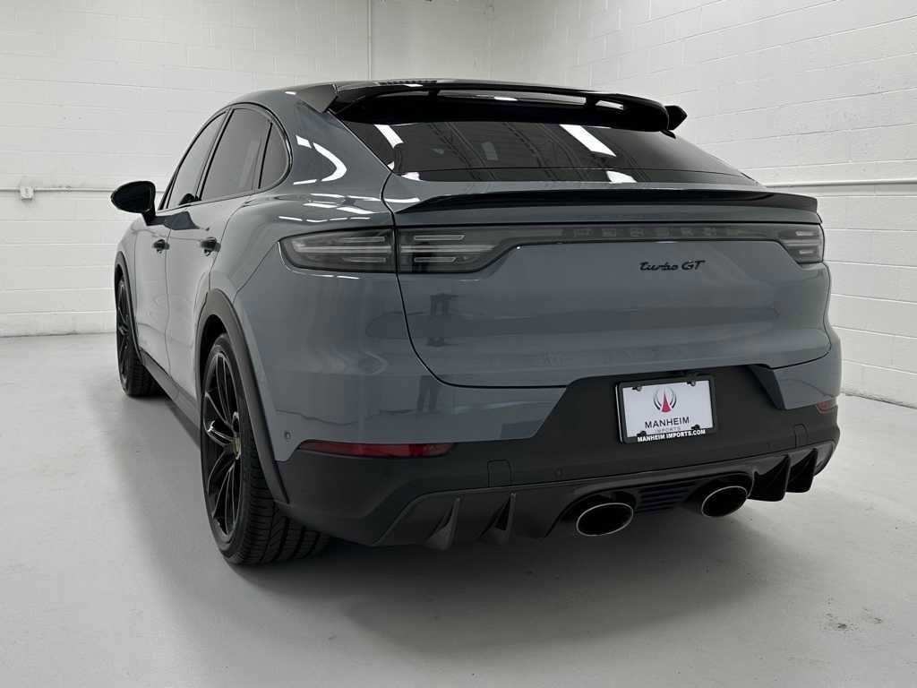 Used 2022 Porsche Cayenne Turbo GT image 8