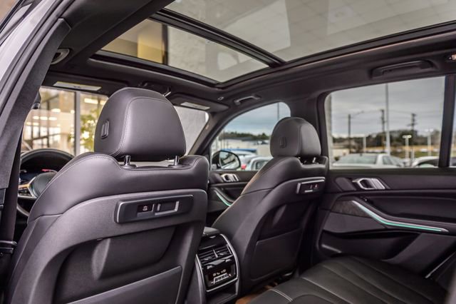 Used 2020 BMW X5 sDrive40i w/ M Sport Package image 42