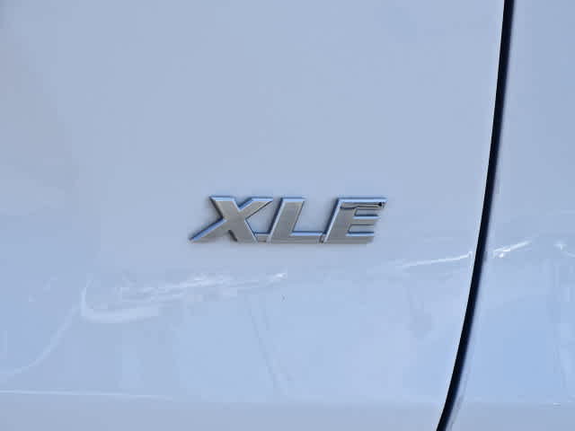 Certified 2023 Toyota RAV4 XLE w/ Convenience Package FWD image 11