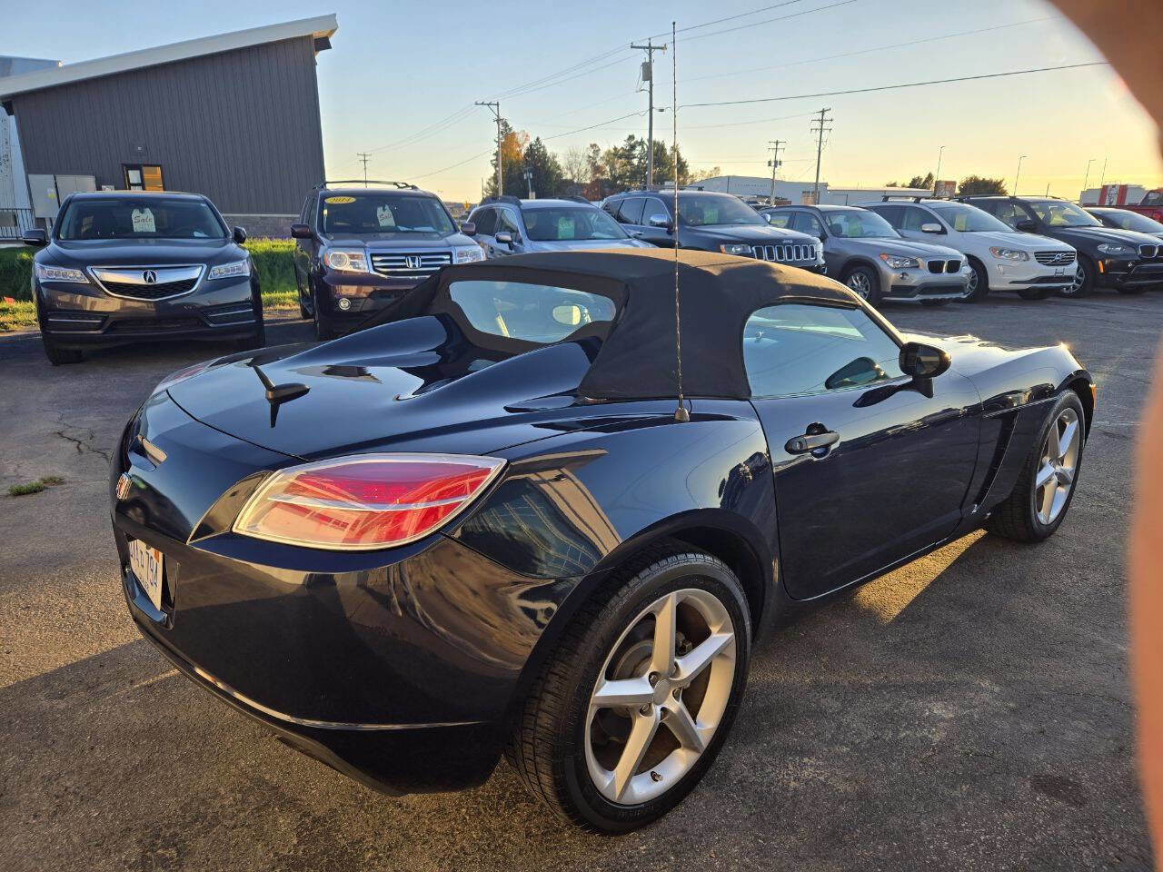 Used 2008 Saturn Sky w/ Premium Trim Package RWD image 16