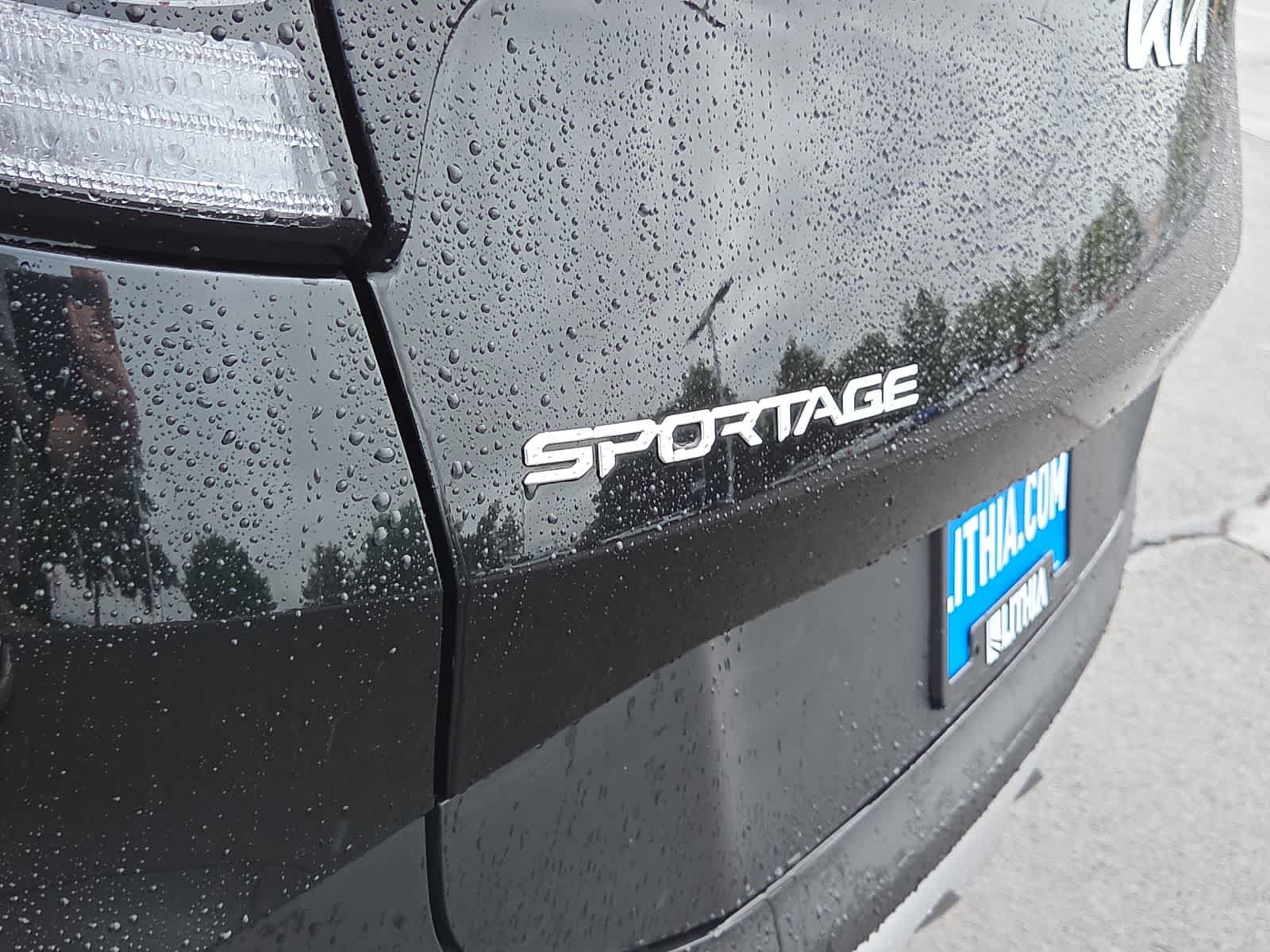 Used 2023 Kia Sportage LX AWD/4WD image 15