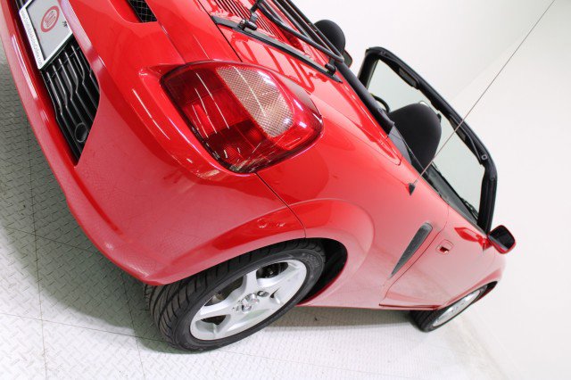 Used 2001 Toyota MR2 image 18