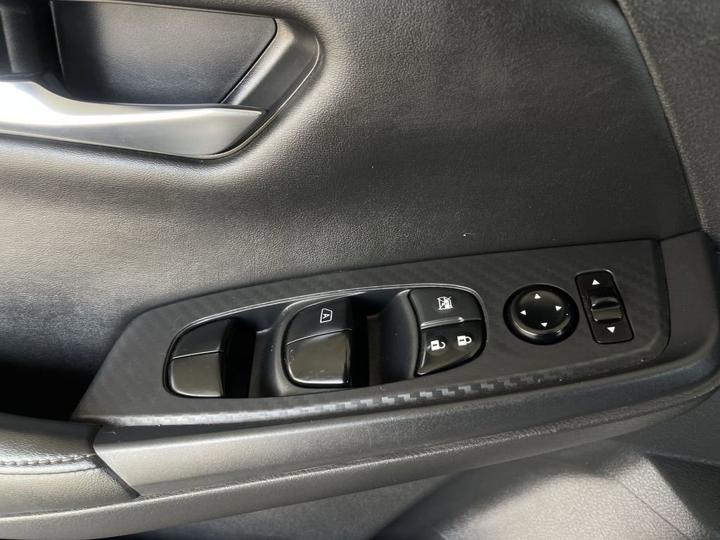 Used 2024 Nissan Sentra SV w/ Trunk Package image 22