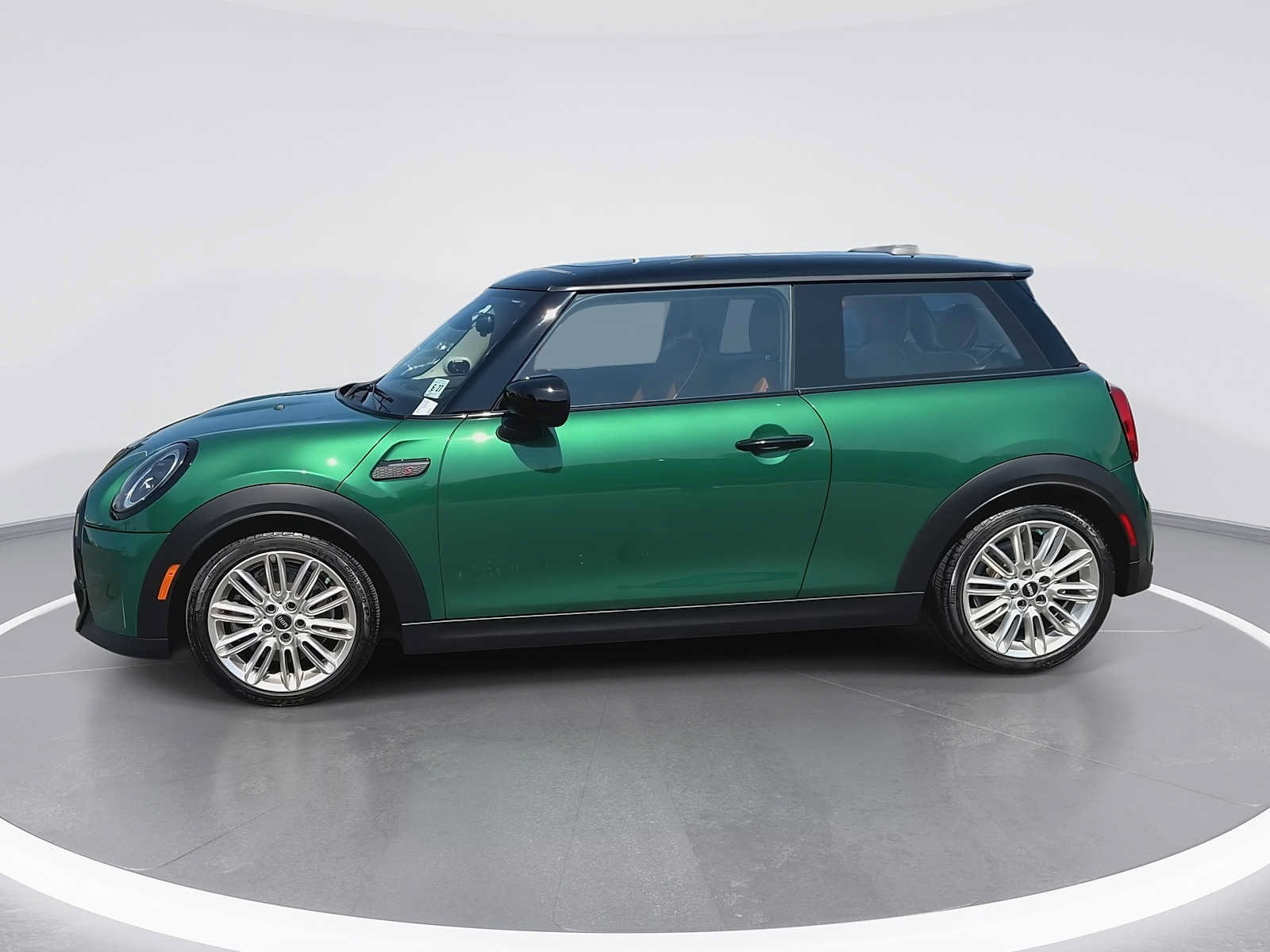 Used 2022 MINI Cooper S FWD image 9