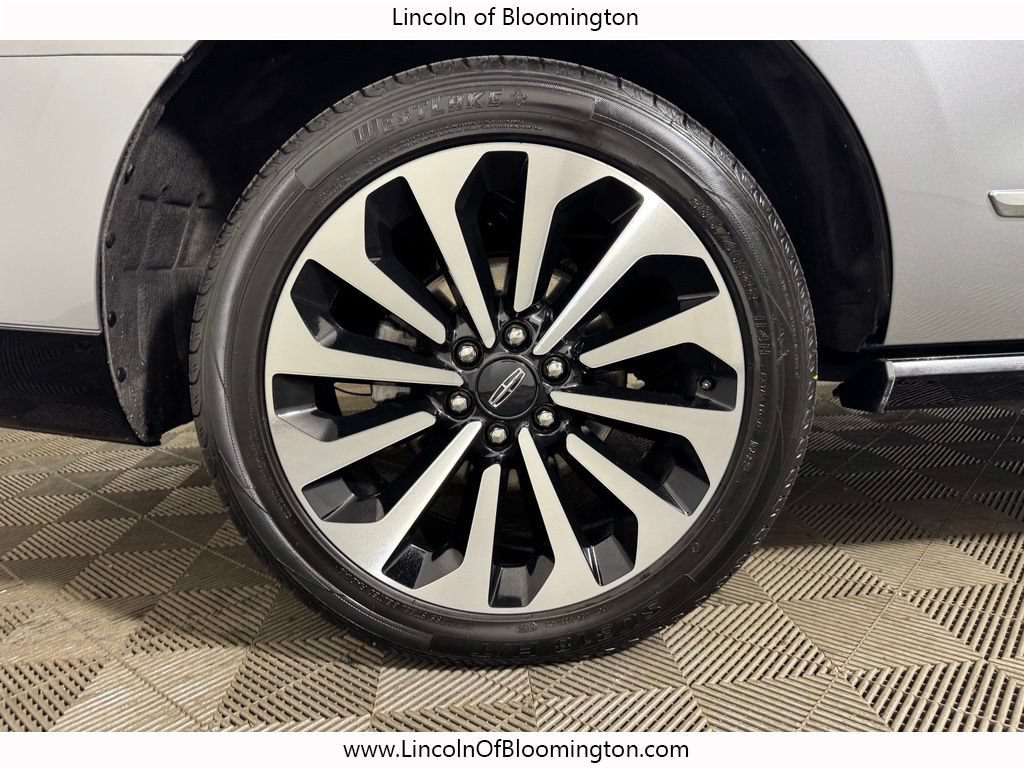 Used 2023 Lincoln Navigator Reserve AWD/4WD image 22