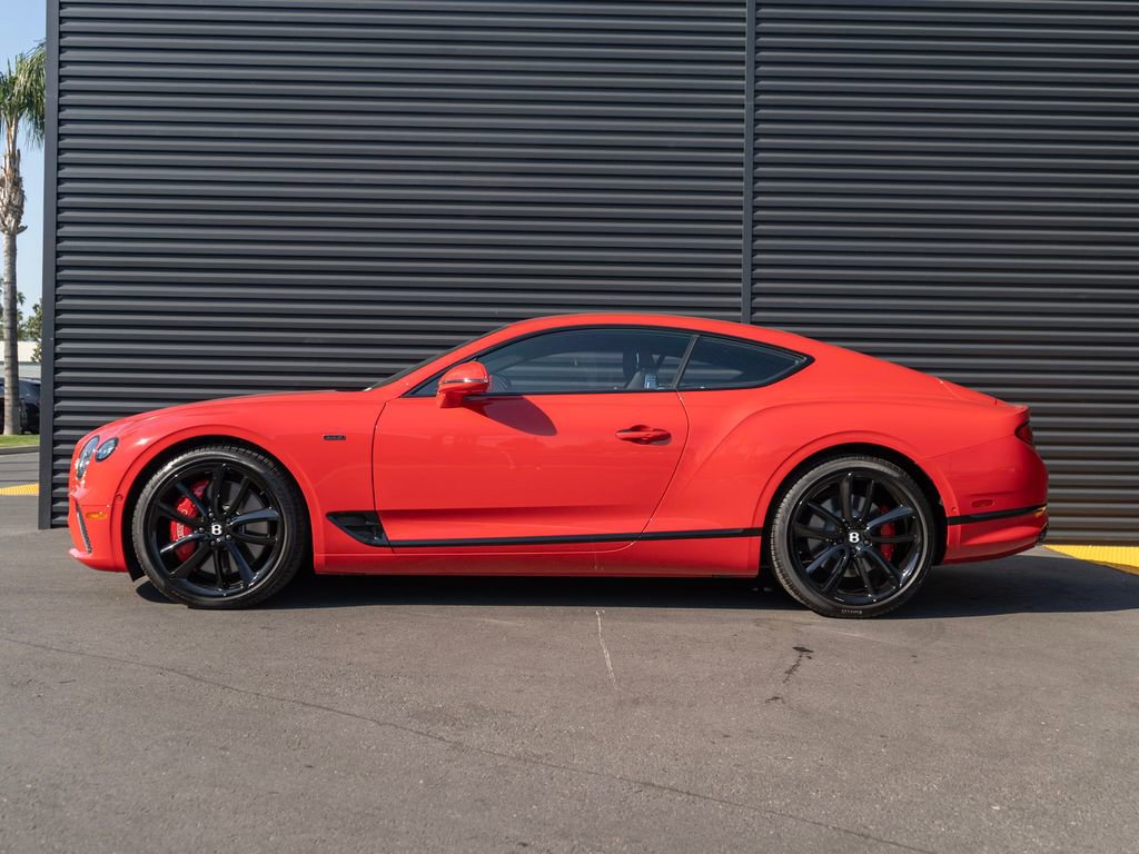 Used 2024 Bentley Continental GT AWD/4WD image 2