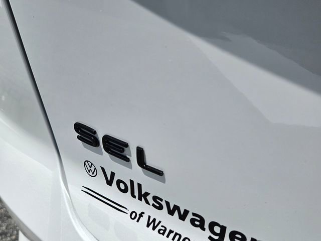 New 2025 Volkswagen Atlas Cross Sport SEL R-Line image 11