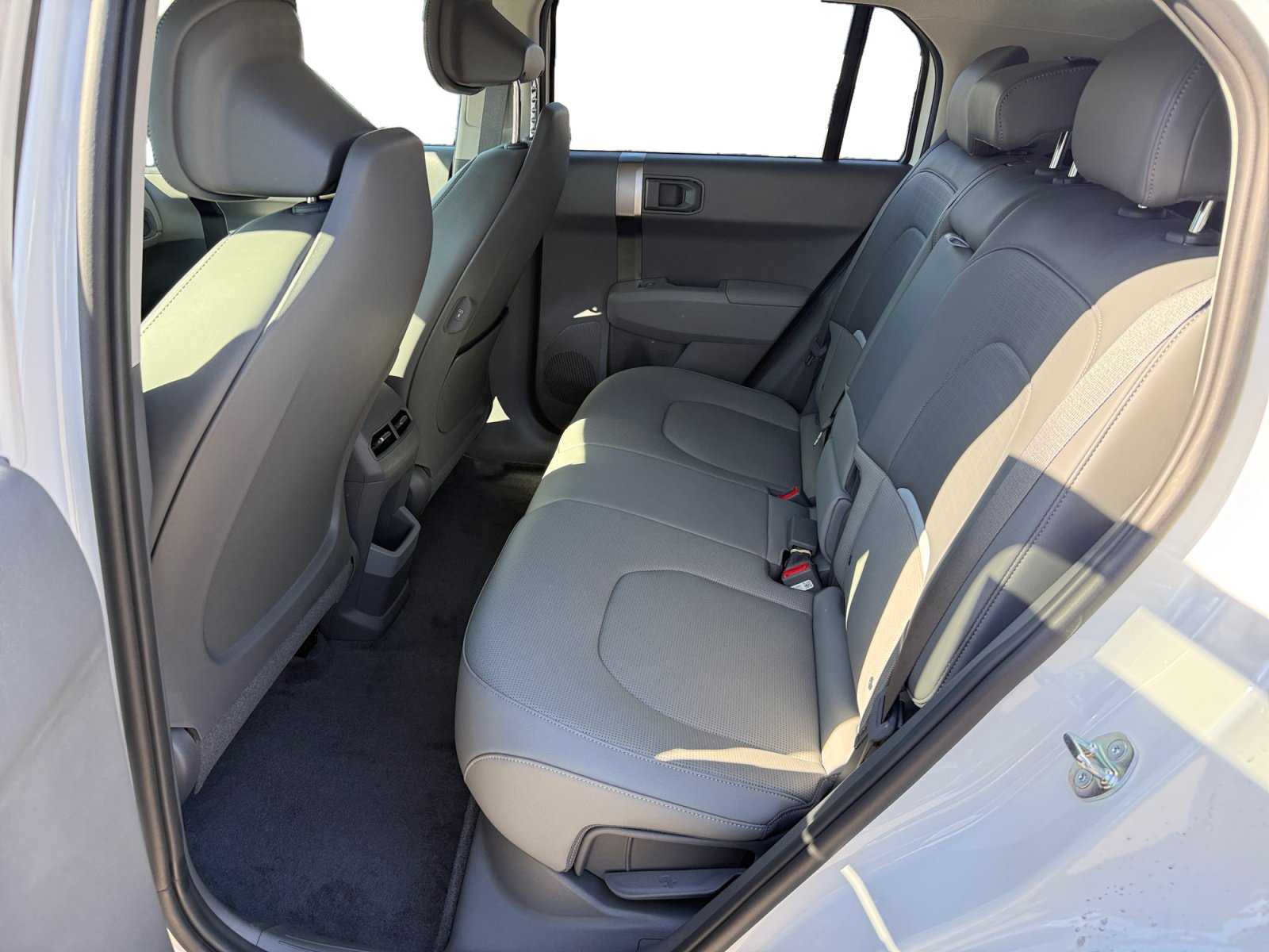 New 2027 Kia EV3 Wind FWD image 16