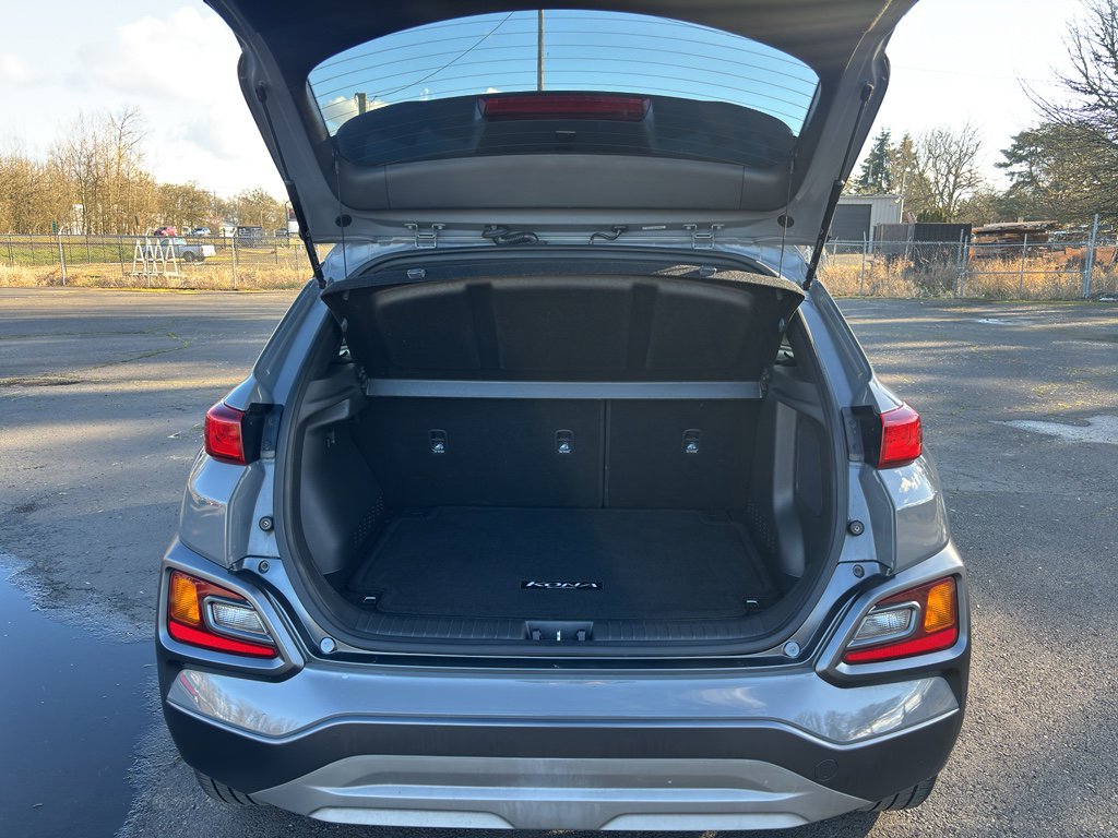 Used 2021 Hyundai Kona Night image 9