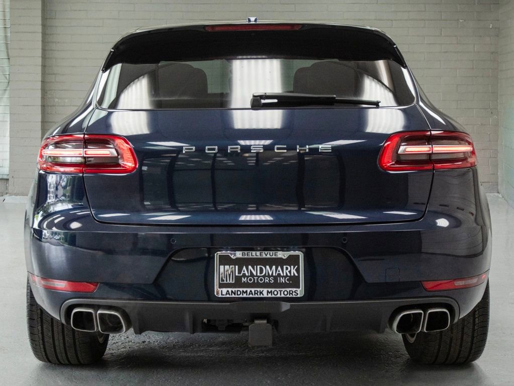 Used 2017 Porsche Macan Turbo AWD/4WD image 34