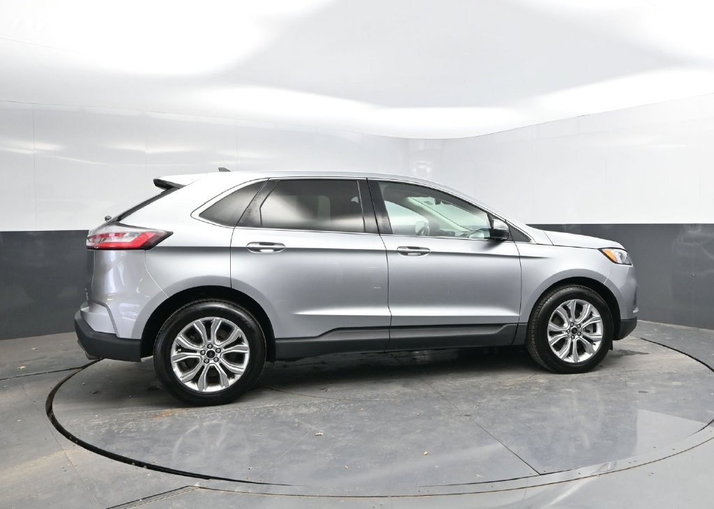 Used 2024 Ford Edge Titanium AWD/4WD image 8