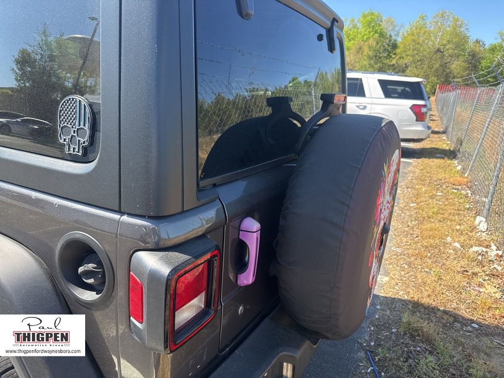 Used 2019 Jeep Wrangler Sport image 7