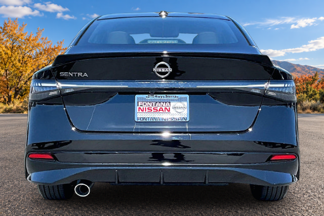 New 2027 Nissan Sentra SR w/ SR All Weather Package FWD image 4