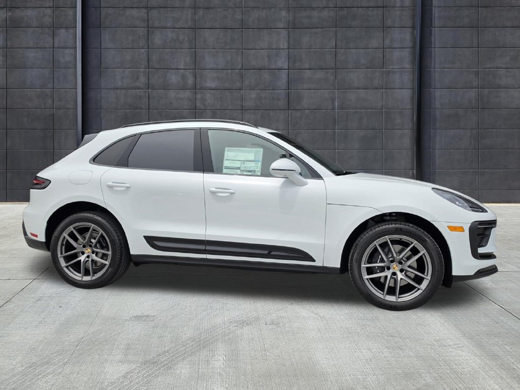 New 2026 Porsche Macan AWD/4WD image 7