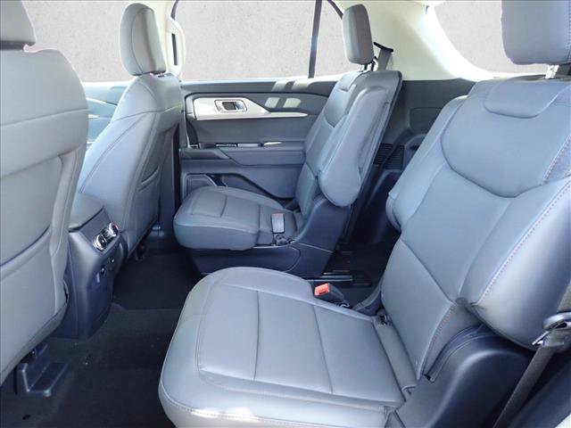 New 2026 Ford Explorer Active w/ Active Comfort Package AWD/4WD image 10
