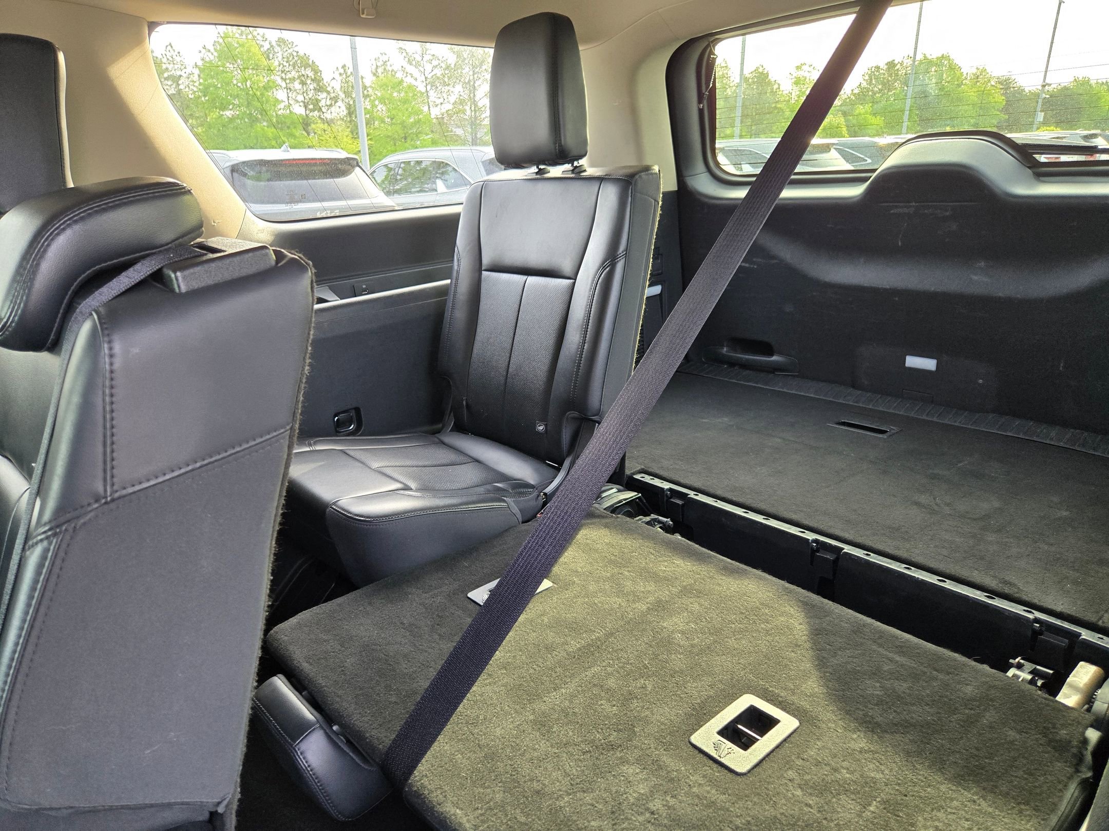 Used 2023 Ford Expedition Max XLT image 38