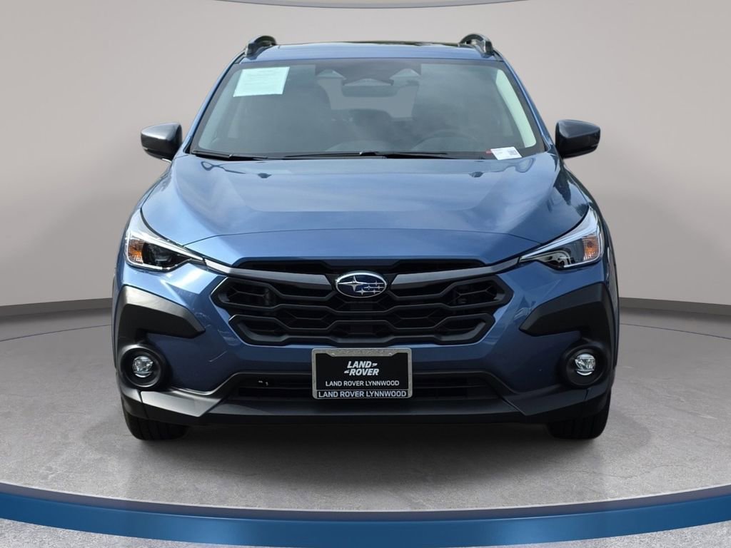 Used 2024 Subaru Crosstrek 2.0i Premium AWD/4WD image 3