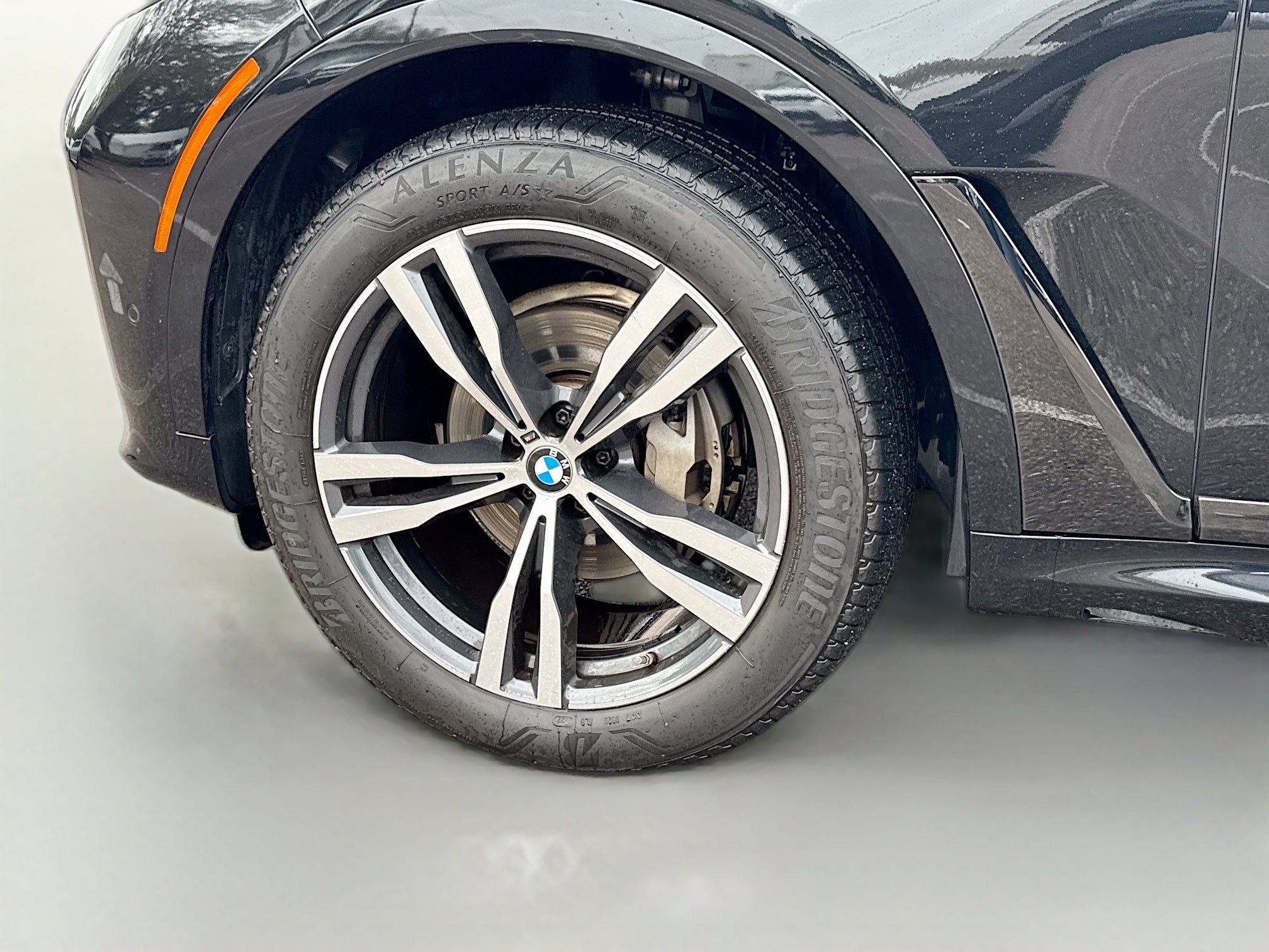 Used 2021 BMW X7 xDrive40i w/ M Sport Package image 42