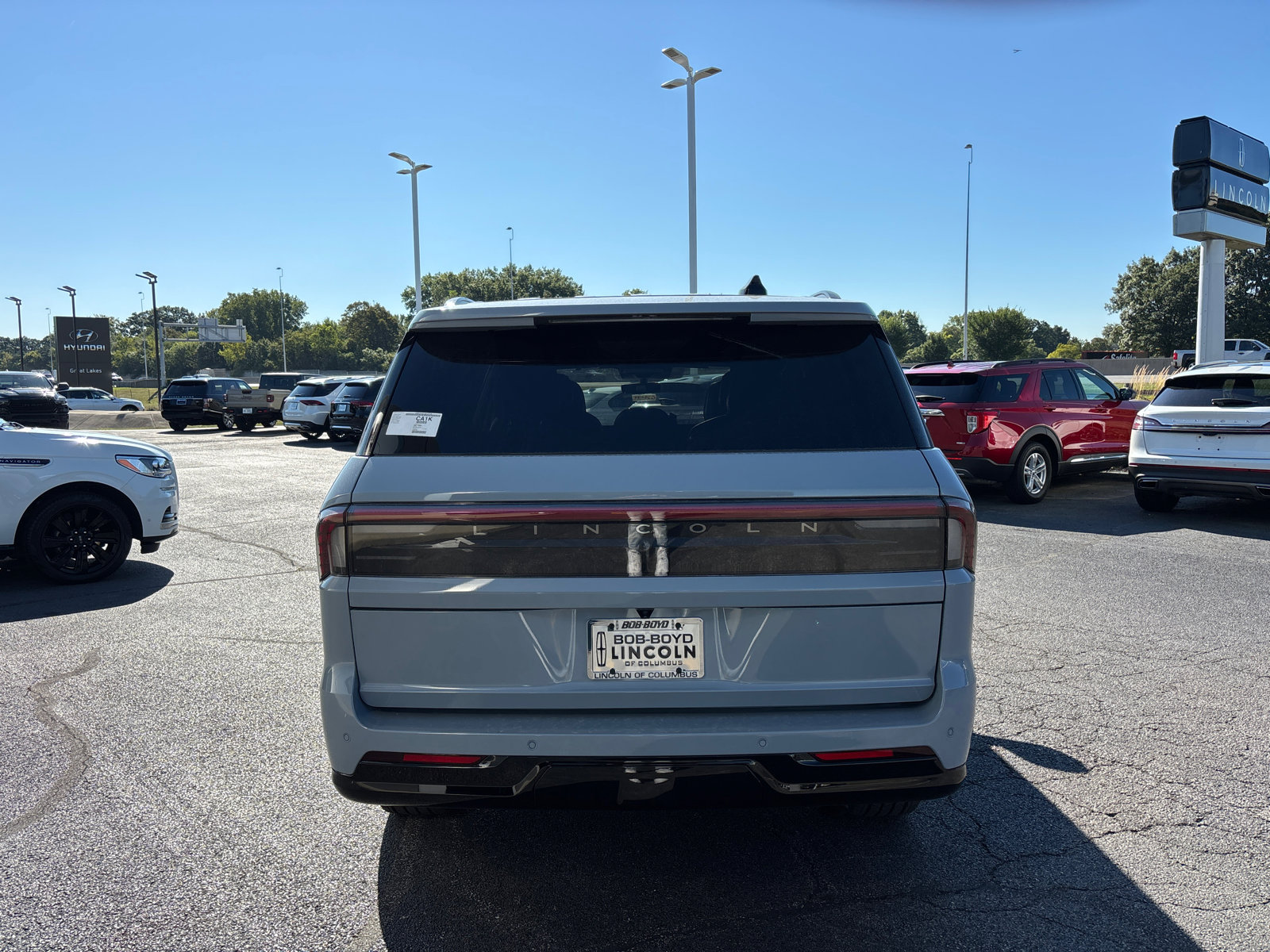 New 2025 Lincoln Navigator Reserve w/ Jet Appearance Package image 6
