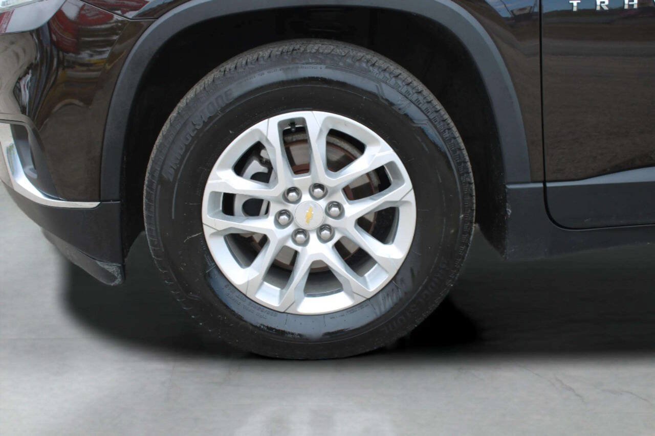 Used 2019 Chevrolet Traverse LT AWD/4WD image 9