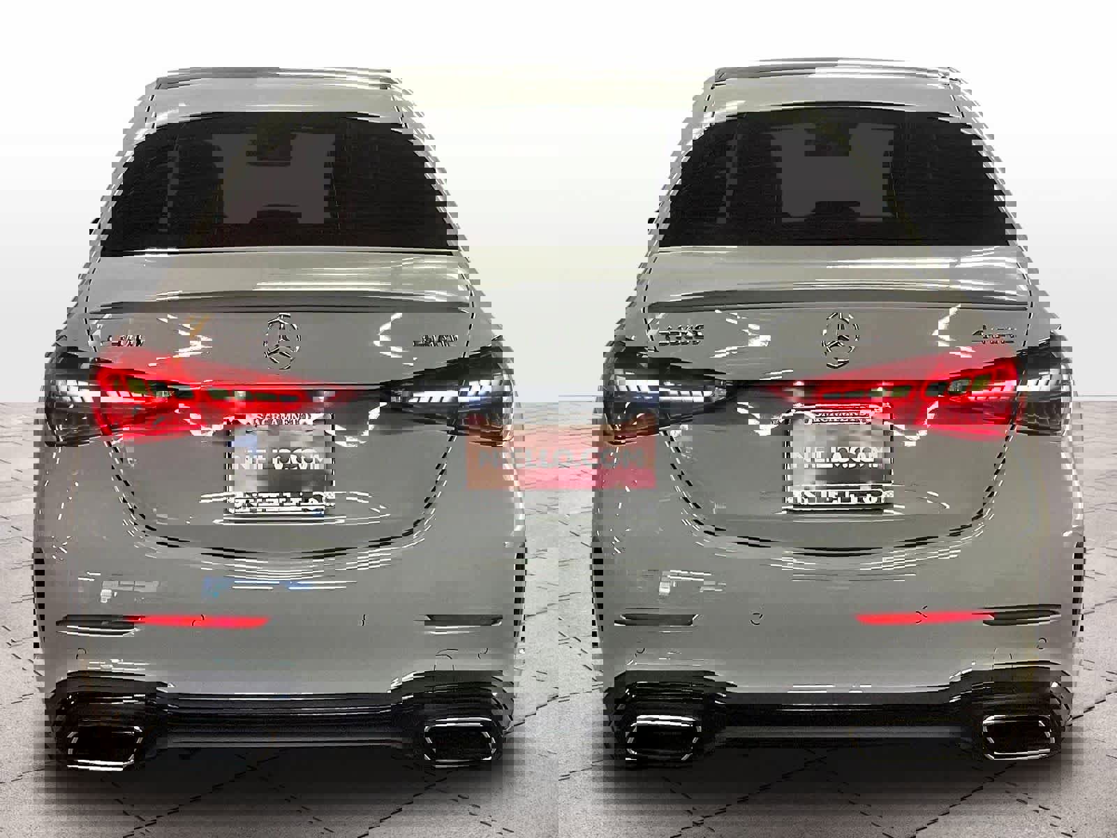 Used 2025 Mercedes-Benz C 300 4MATIC Sedan image 6