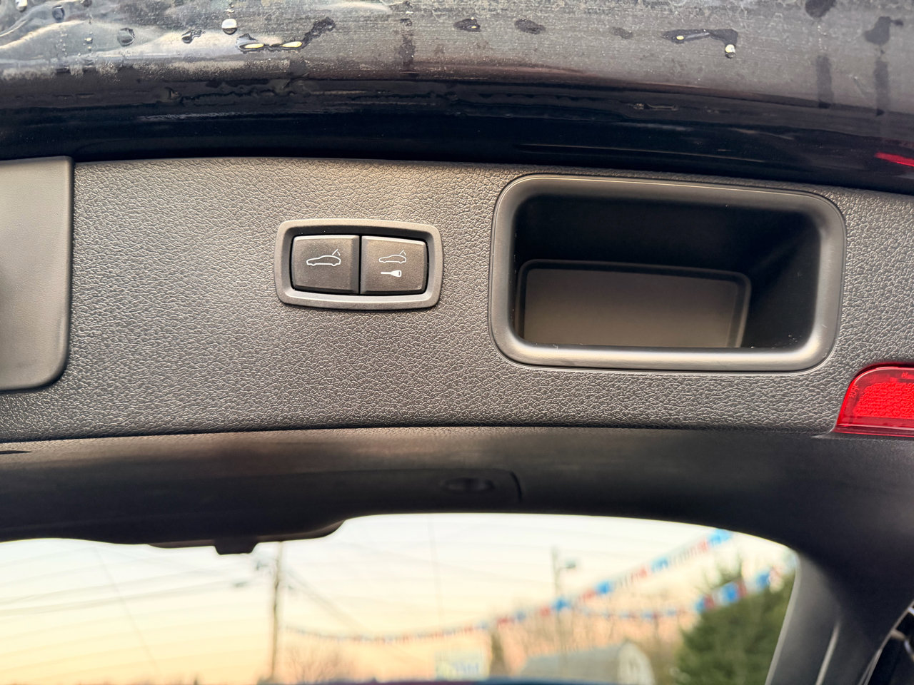 Used 2017 Porsche Macan S image 26