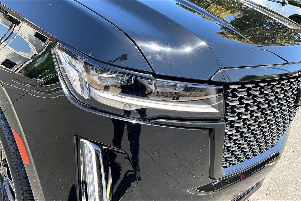 Used 2023 Cadillac Escalade Premium Luxury w/ Performance Package AWD/4WD image 27