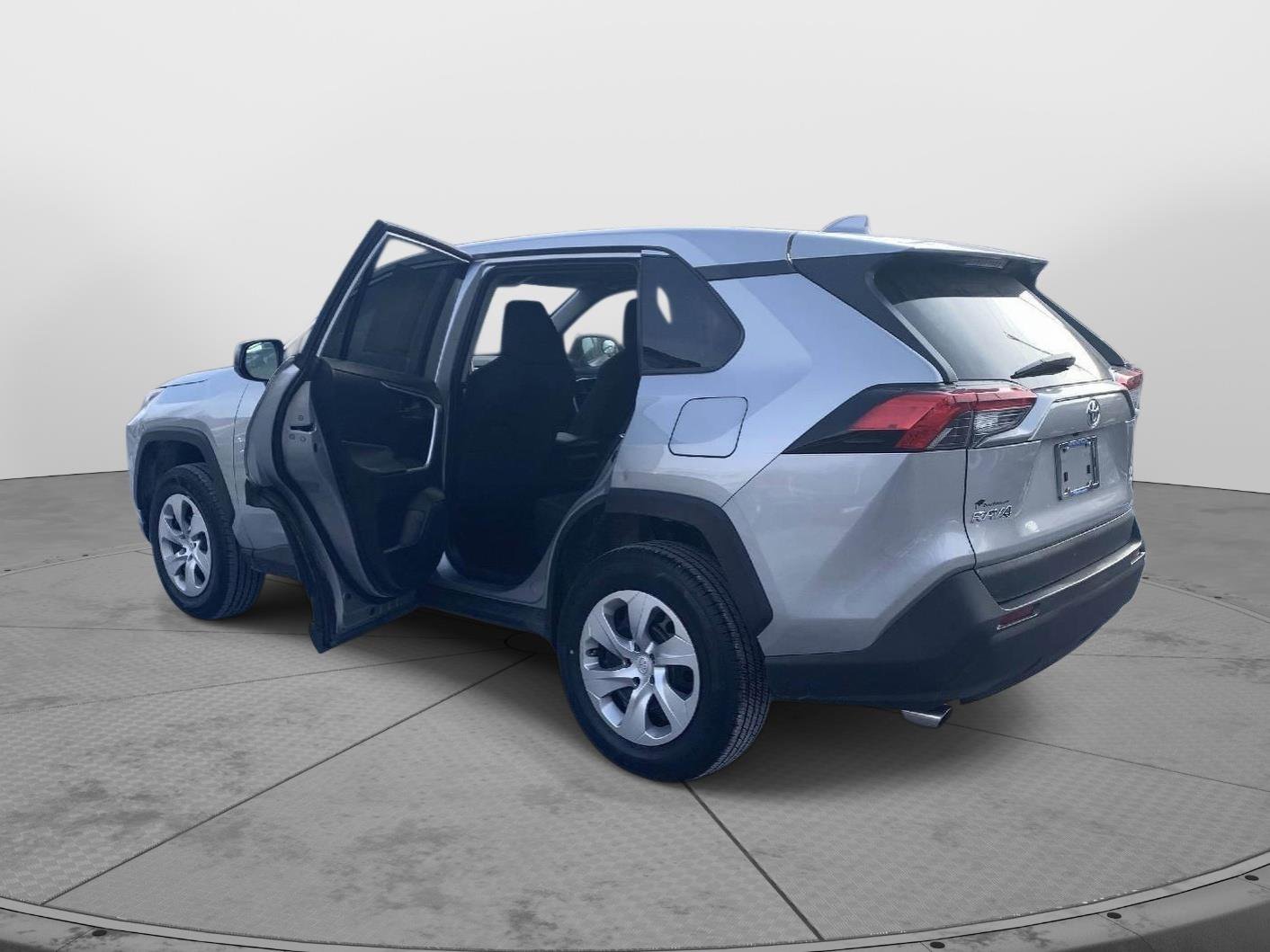 Used 2023 Toyota RAV4 LE image 36