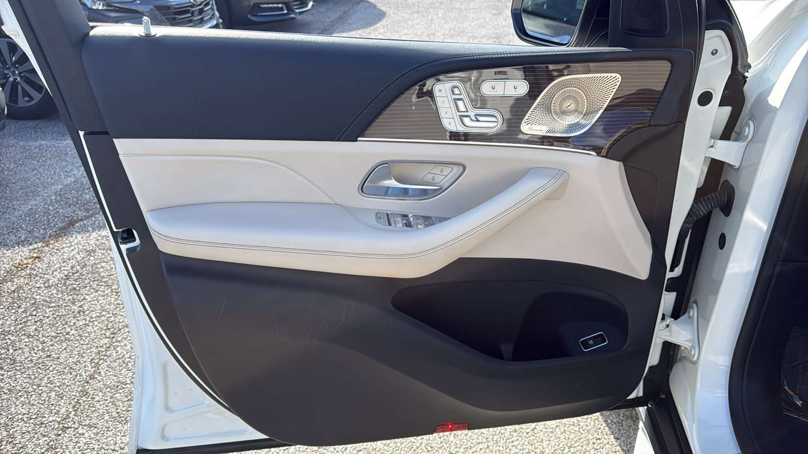 Used 2023 Mercedes-Benz GLE 450 4MATIC image 10