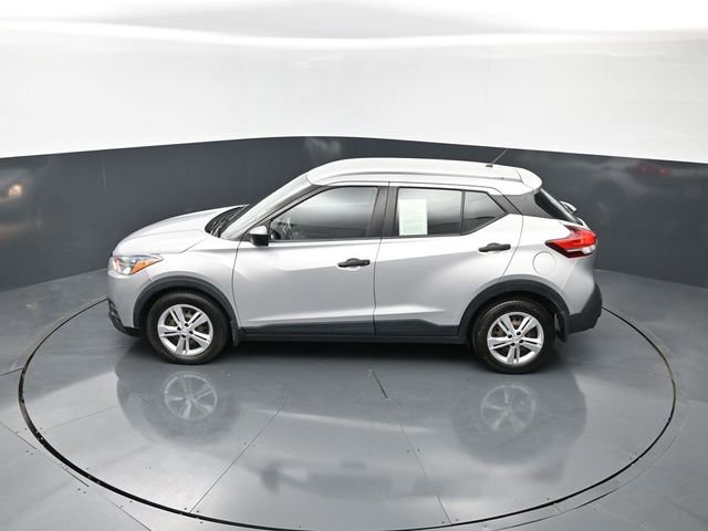 Used 2020 Nissan Kicks S FWD image 17