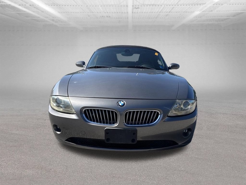 Used 2005 BMW Z4 3.0i RWD image 2