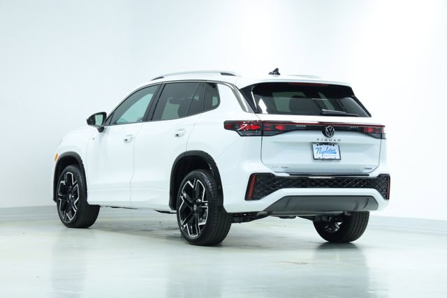 New 2026 Volkswagen Tiguan SEL R-Line image 6