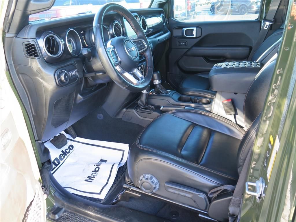 Used 2022 Jeep Wrangler Unlimited Rubicon w/ Xtreme Recon 35" Tire Package image 9