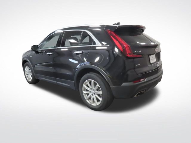 Certified 2023 Cadillac XT4 Luxury w/ Cold Weather Package AWD/4WD image 3