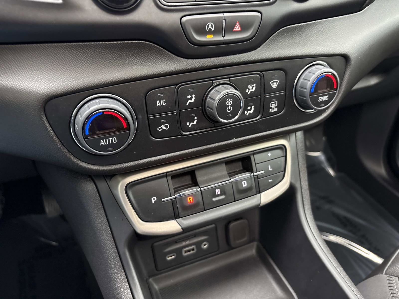 Certified 2024 GMC Terrain Denali image 23