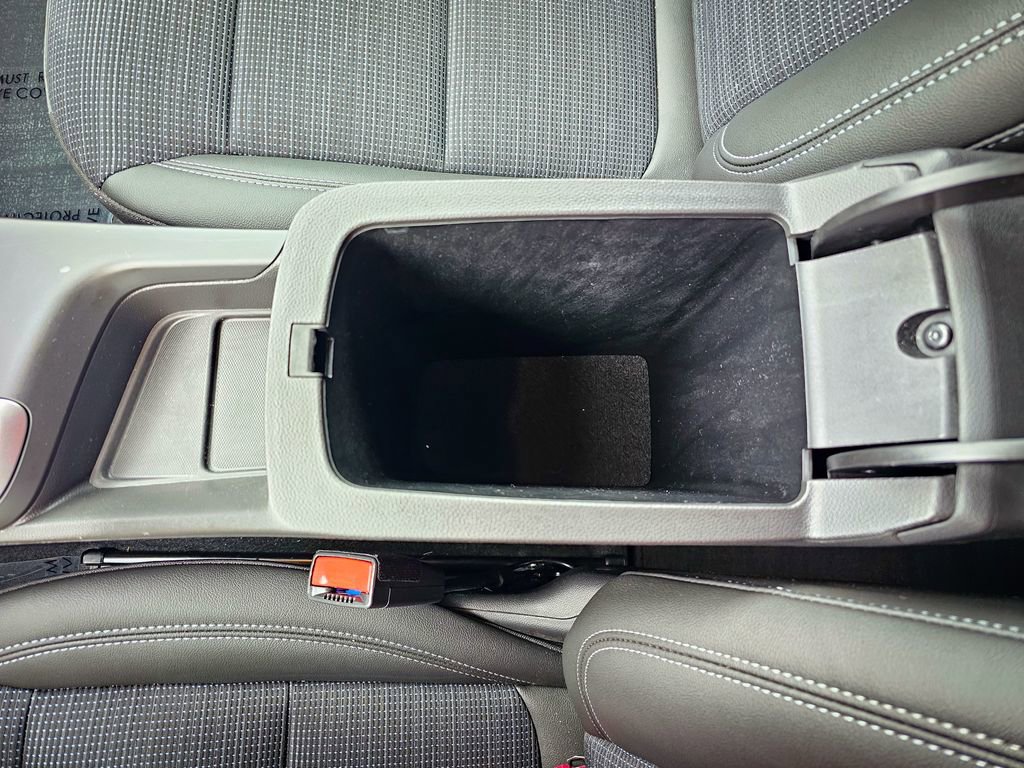 Used 2025 Buick Envista Preferred image 26