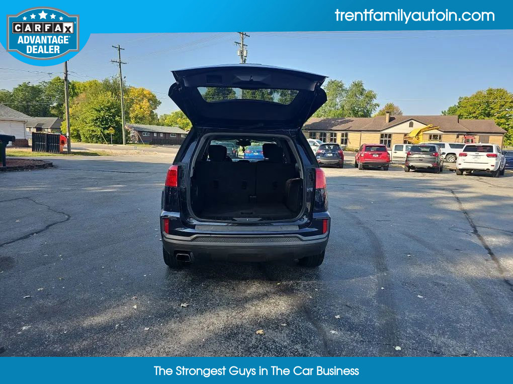 Used 2017 GMC Terrain SLE image 13