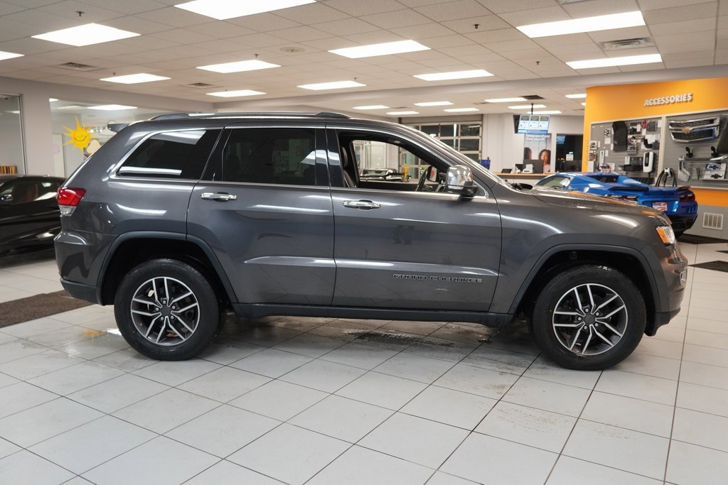Used 2020 Jeep Grand Cherokee Limited image 14