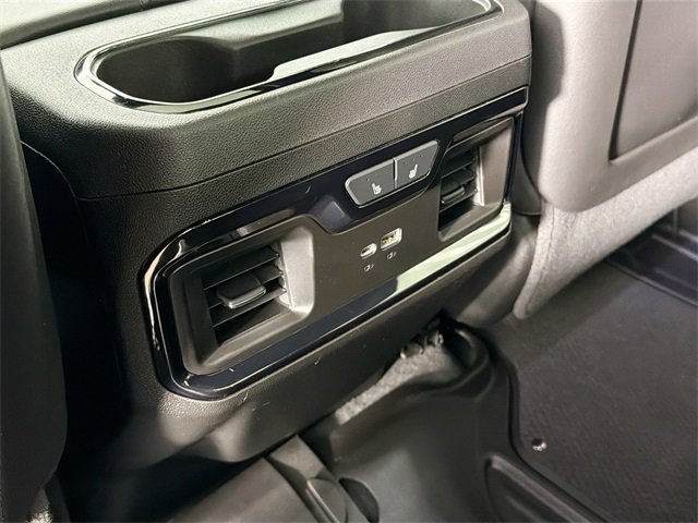 Used 2024 GMC Sierra 2500 AT4X image 24