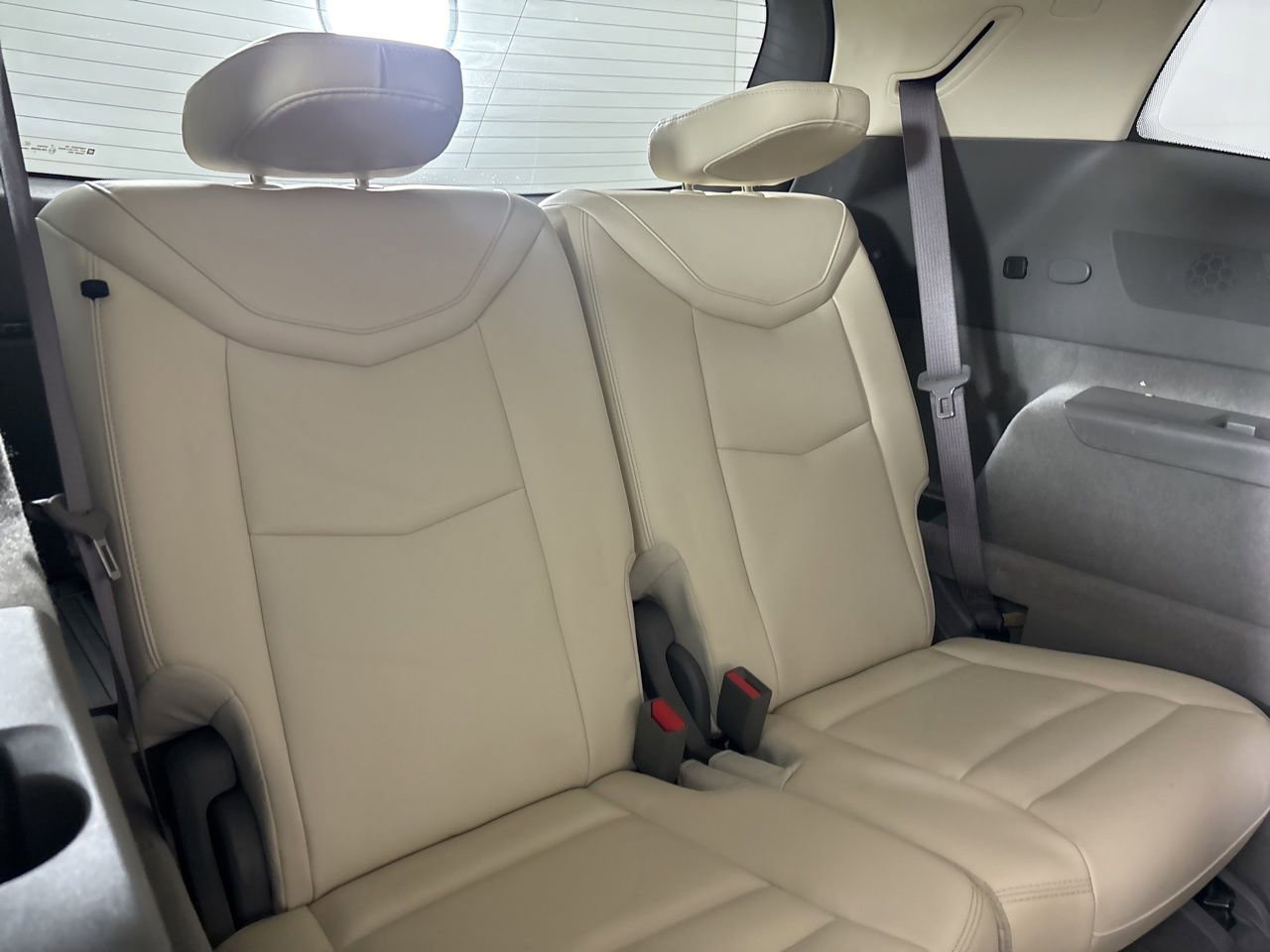 Used 2024 Cadillac XT6 Premium Luxury w/ LPO, Floor Liner Package image 28