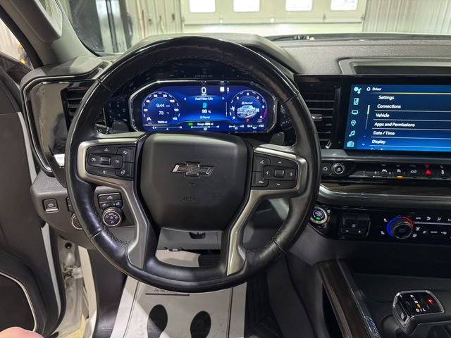 Used 2023 Chevrolet Silverado 1500 RST w/ Z71 Off-Road Package AWD/4WD image 13