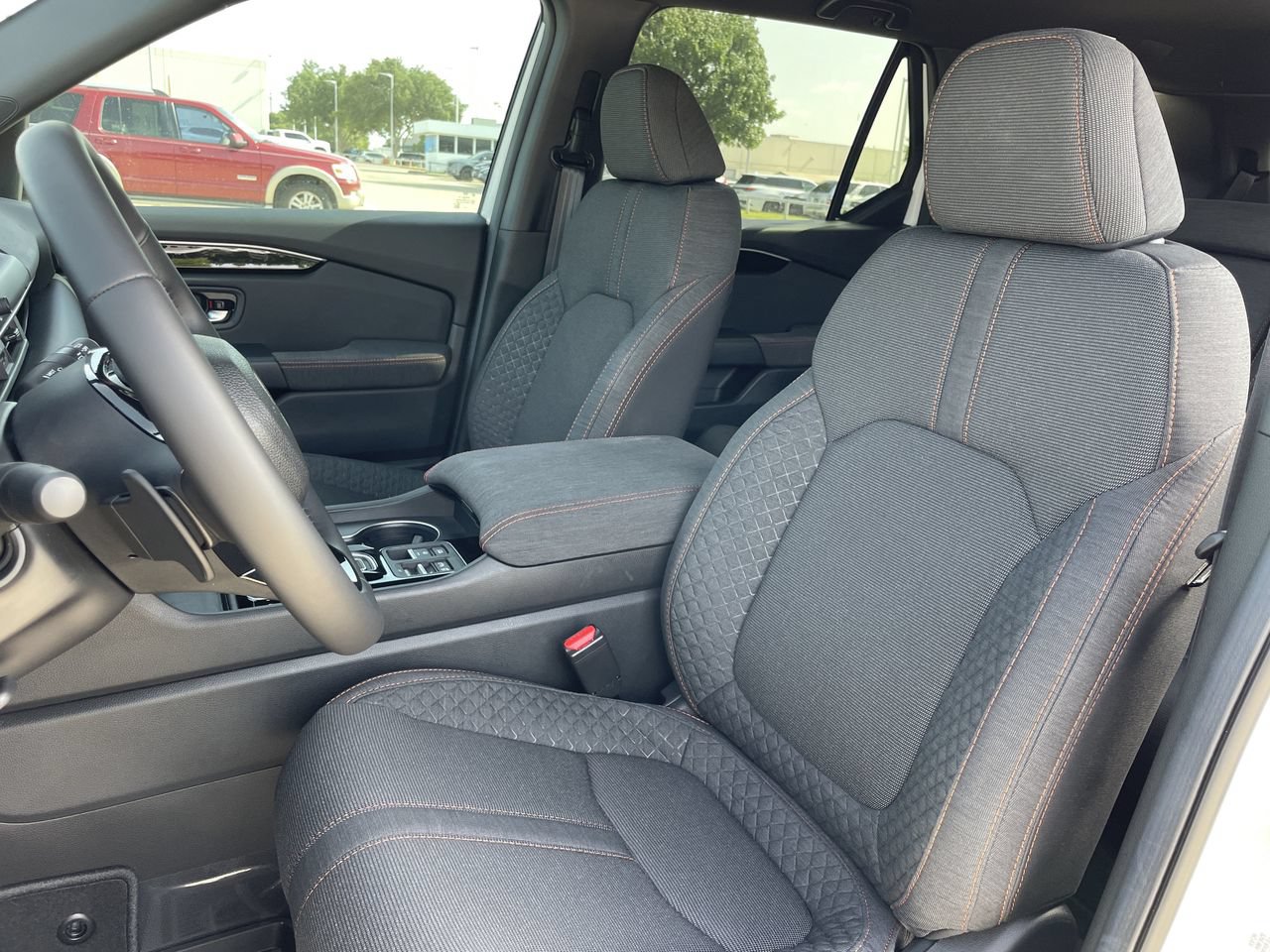 Used 2026 Honda Pilot Sport image 24