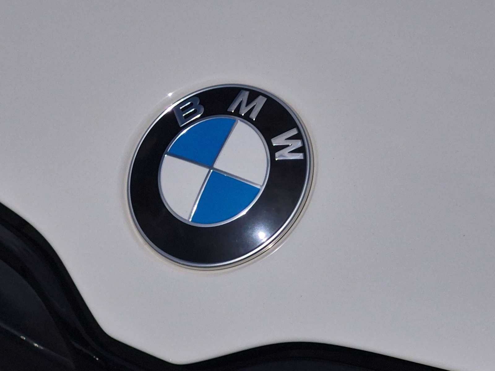 Used 2025 BMW X1 M35i w/ Shadowloine Package AWD/4WD image 12