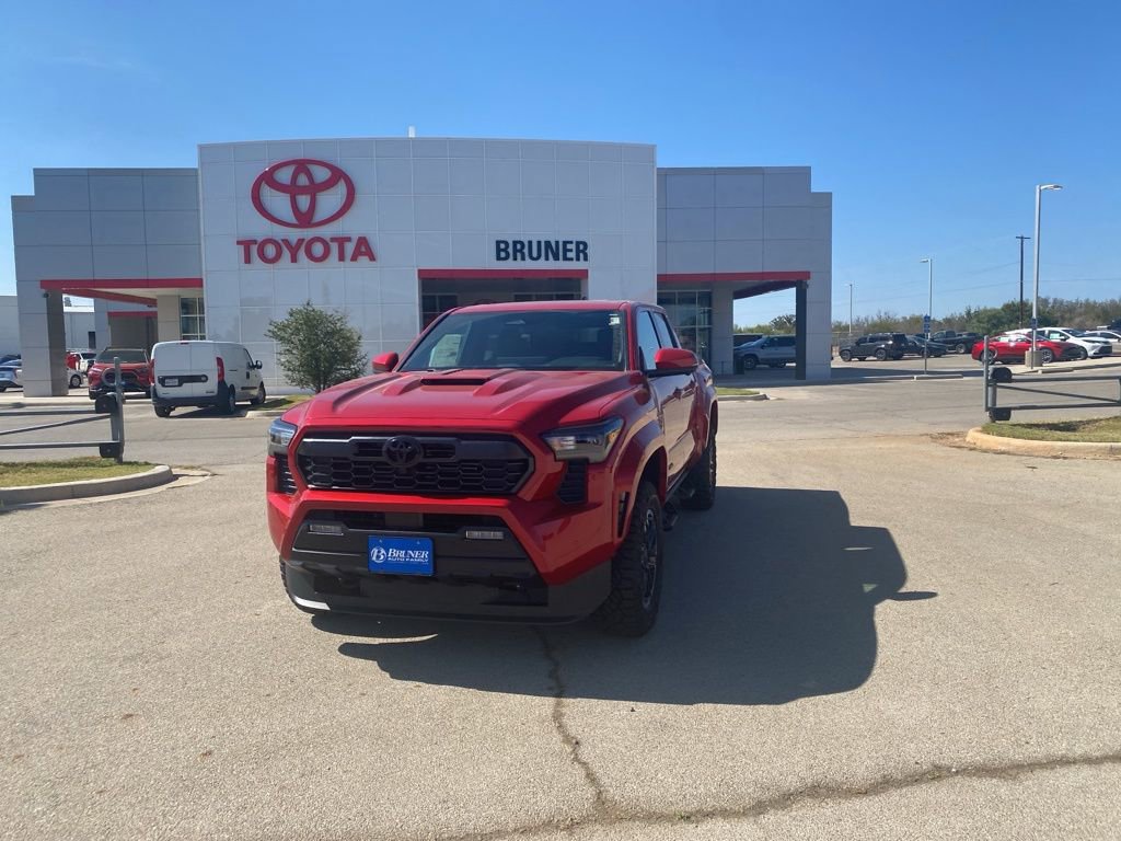 New 2025 Toyota Tacoma TRD Sport image 3